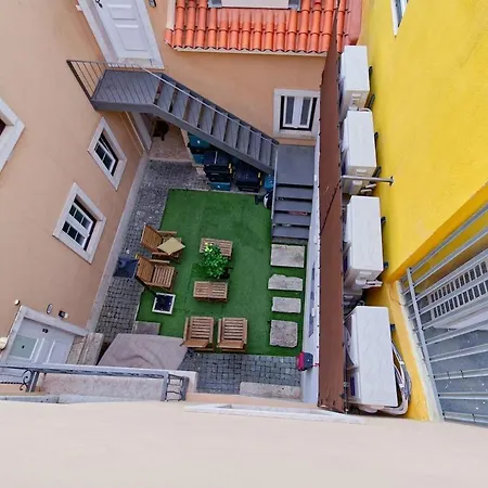 Apartment Cosy Flat In The Center